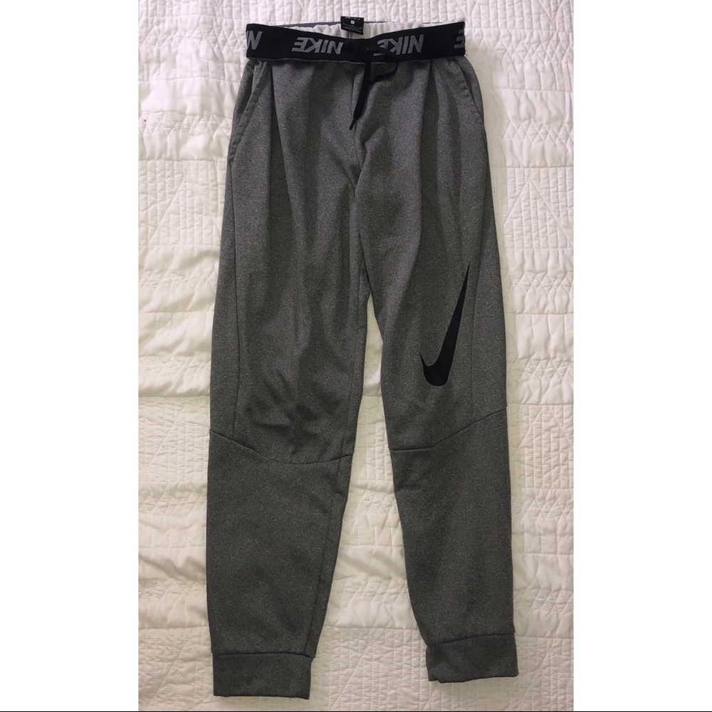 Nike dri-fit joggers/sweatpants